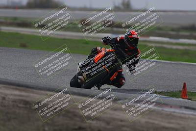 media/Nov-30-2025-TrackDaz (Sun) [[d8b22663df]]/B Group/Session 2 (Sunset)/